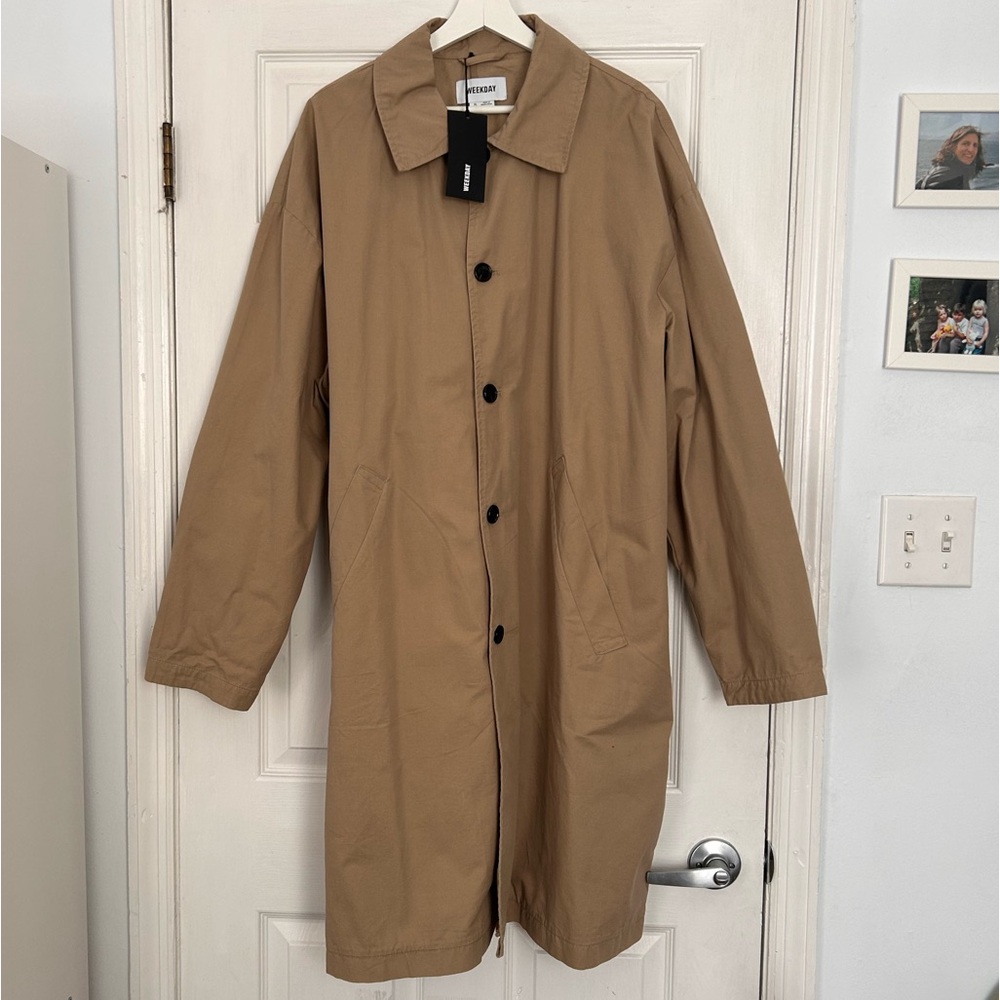 NWT Weekday Men’s Matty Oversized Trench Coat